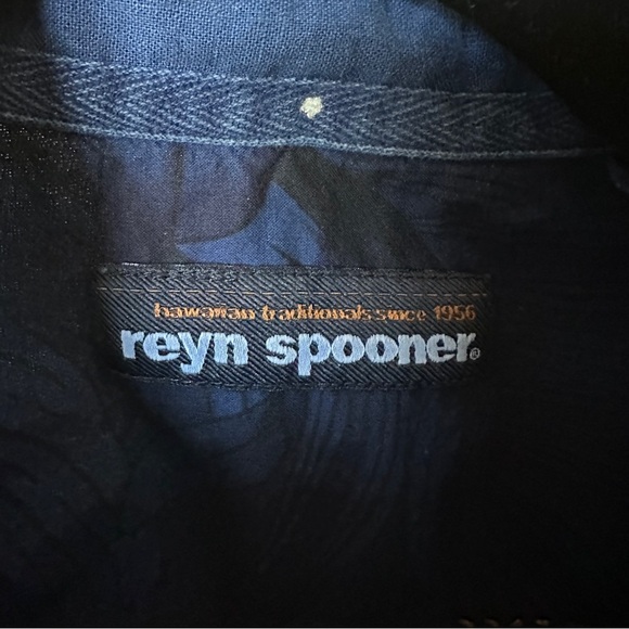 Reyn Spooner Linen Blend Short Sleeve Button Front Shirt Size Large Breathable - Picture 3 of 11